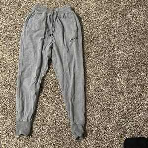 Youngla 228 cloud joggers